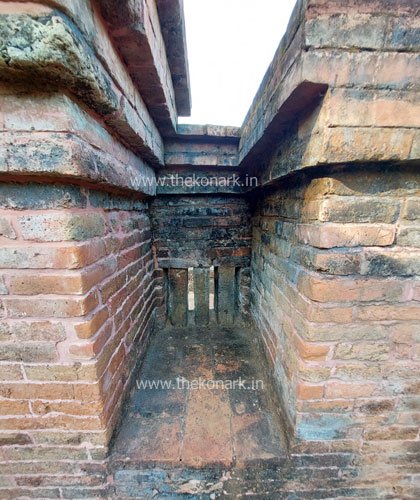 Inner wall of Vaishnava Temple Inner wall of Vaishnava Temple